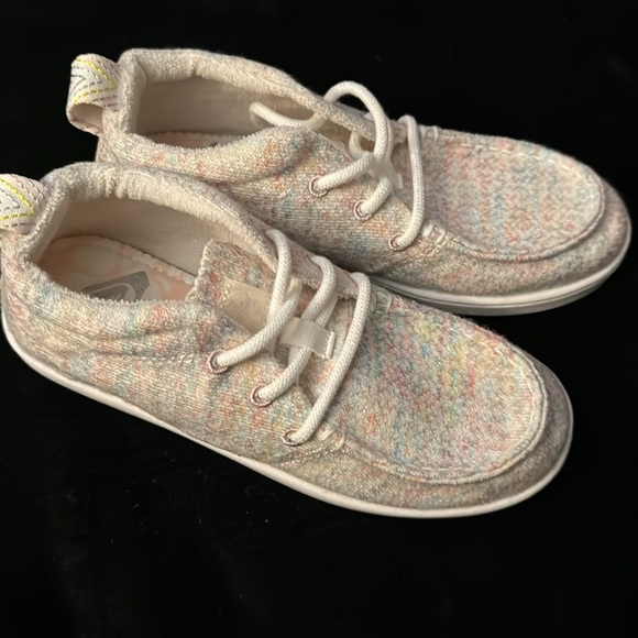 Roxy Size 2 kids new without tags and box, top open. - Picture 5 of 5